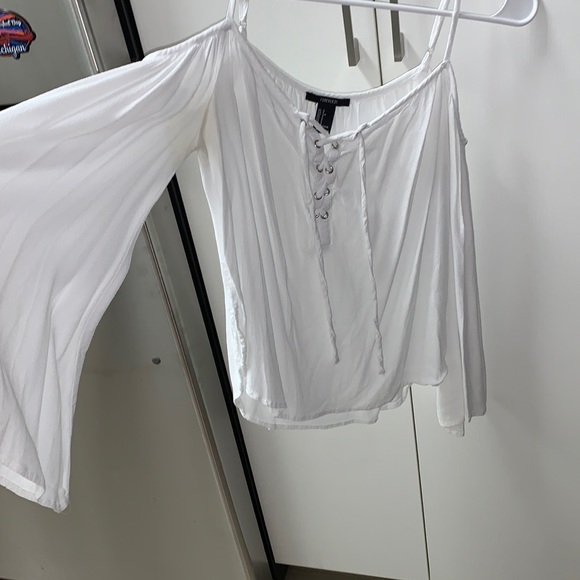 Forever 21 Tops - Forever 21 Stone White Long Sleeve Open Shoulder Top